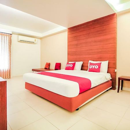 Oyo 307 Baan Udom Hotel Bangkok Luaran gambar
