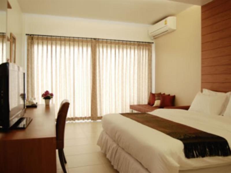 Oyo 307 Baan Udom Hotel Bangkok Luaran gambar