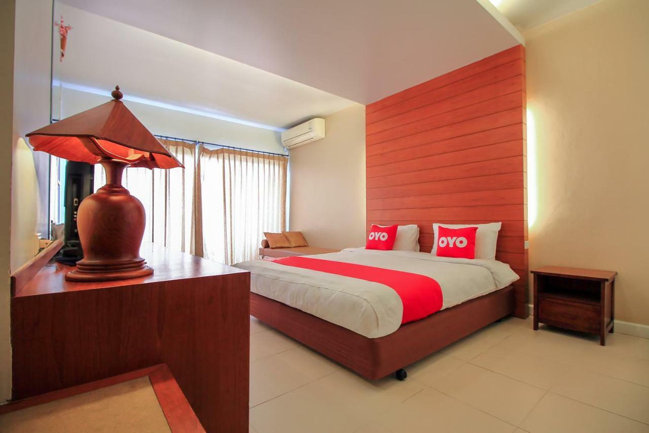 Oyo 307 Baan Udom Hotel Bangkok Luaran gambar